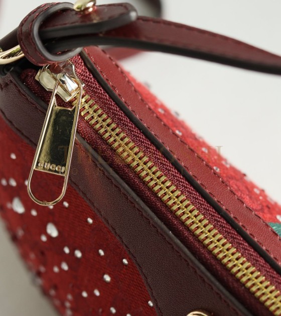 Gvc*1 Ophidia Small Boston Shoulder Bag Burgundy Size 26×15×6.5cm Master Quality