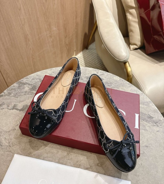 Gvc*1 Crysta GG Ballet Flats Denim Navy Blue Women