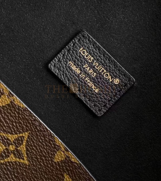 L0vis Vvtt0n LV M24891 Black Cowhide Leather Key Pouch 17×30×21cm  Master Quality