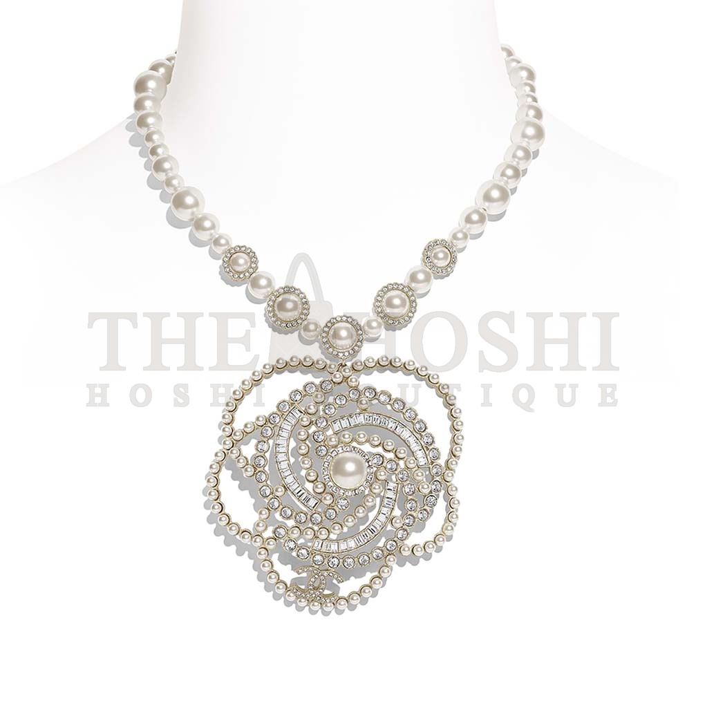 Ch**el Women Necklace in Metal Glass Pearls &amp; Diamantés-White Master Quality