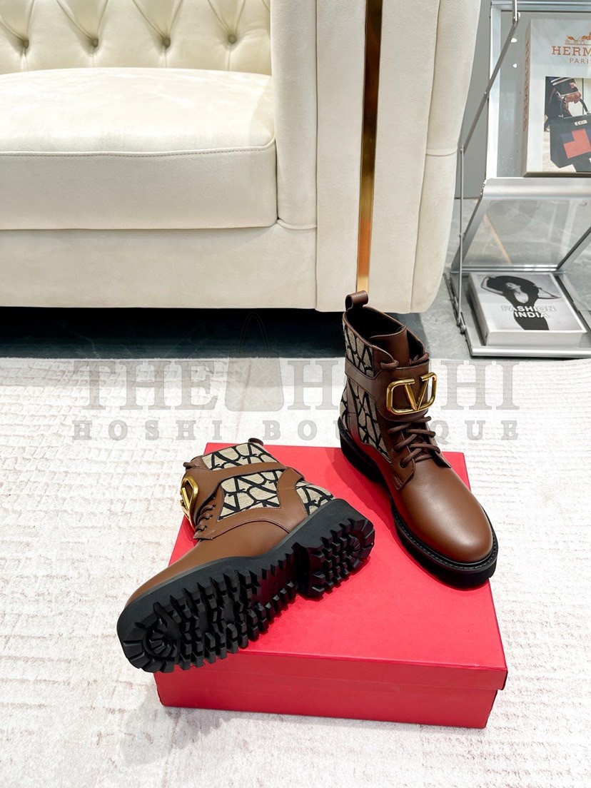 Va1e*ntin0 Vlogo Signature Combat Boots in Black Toile Iconographe Master Quality
