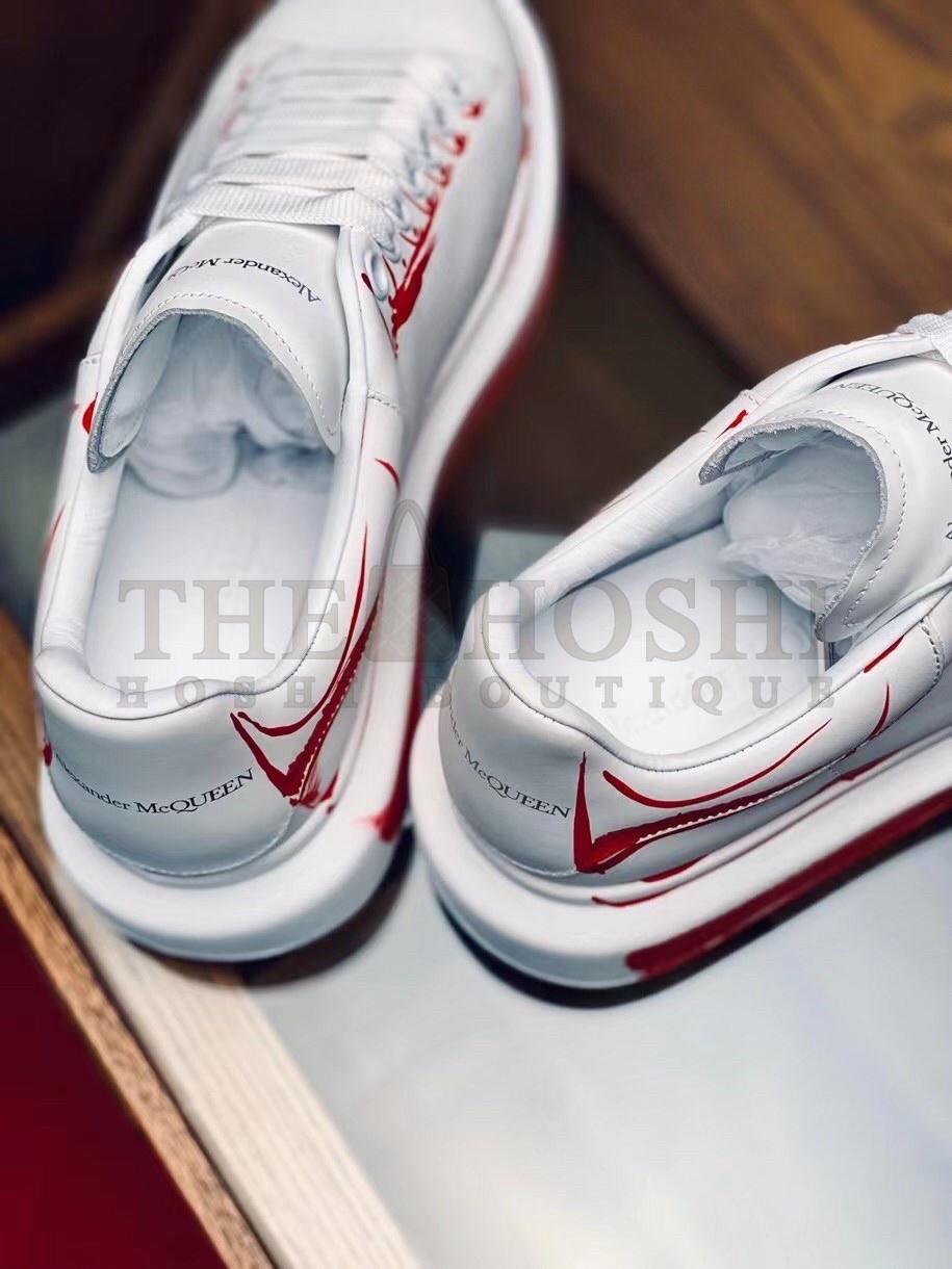 A1exa*der Mcqv*en Women