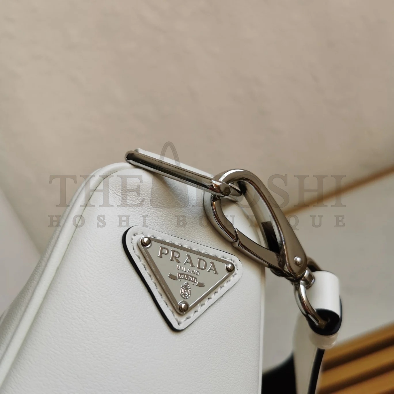 Pra*a Triangle Shoulder Bag In White Calfskin Master Quality