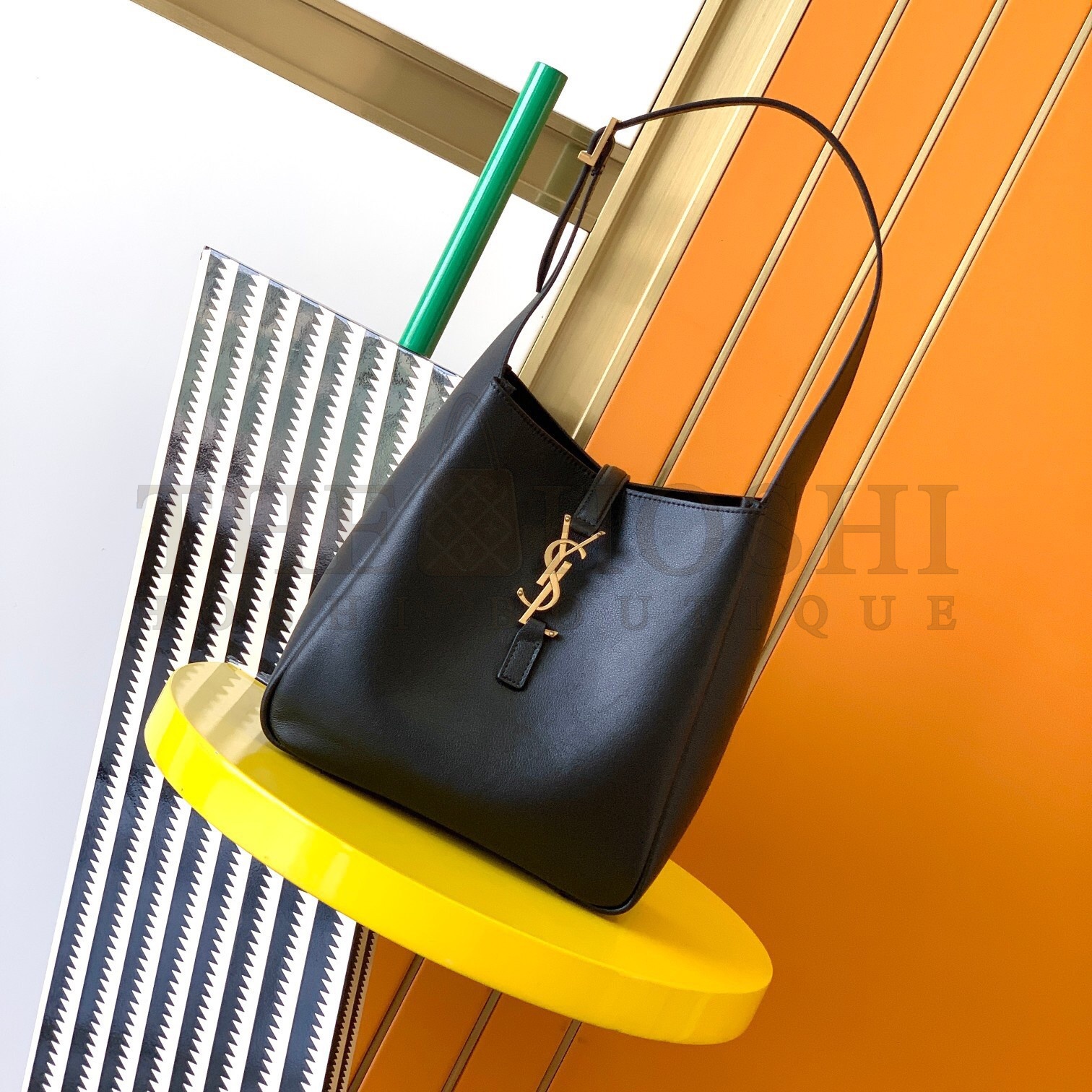 Sa1nt Lau*nt Le 5 A 7 Soft Small Shoulder Bag in Black Leather Master Quality