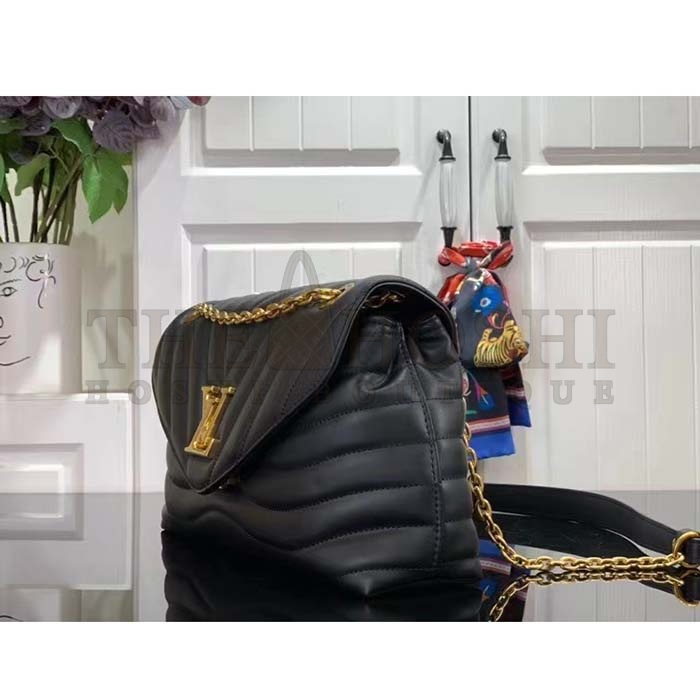L0vis Vvtt0n LV Women New Wave Chain Bag GM Black Quilted Smooth Calf Leather Master Quality