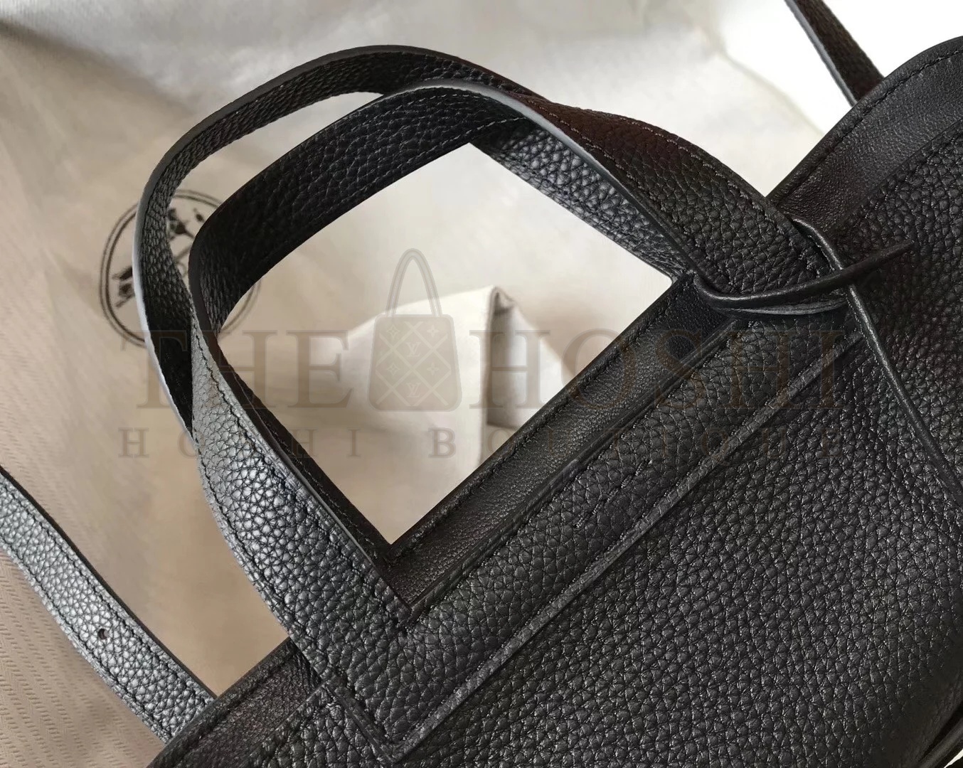 H**me5 Halzan 31cm Bag In Black Clemence Leather Master Quality