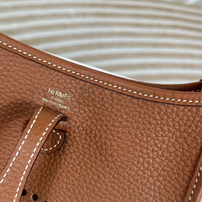 H**me5 Evelyn Bags Master Quality