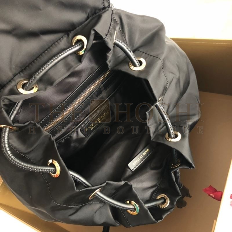Bv*b*rry Backpacks Master Quality