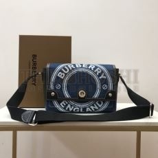 Bv*b*rry Clutch Bags Master Quality
