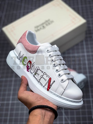 A1exa*der Mcqv*en Sole Sneakers White/Pink Master Quality