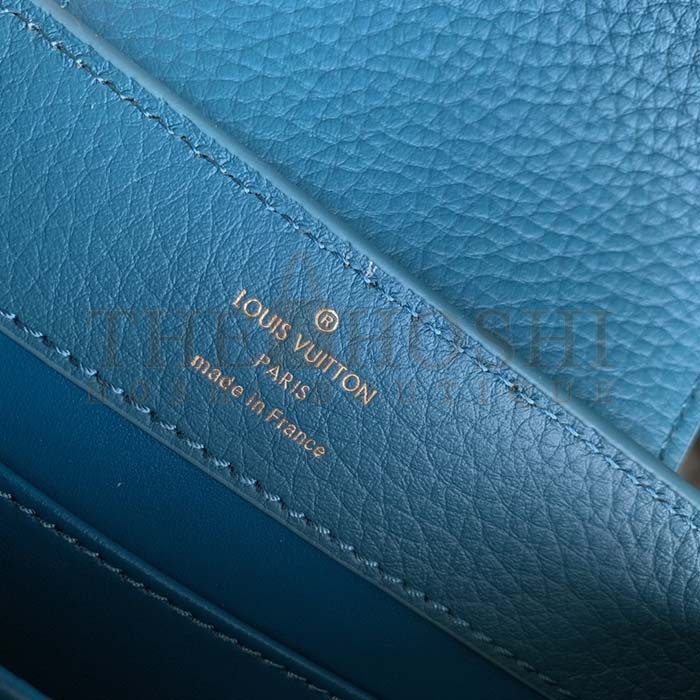 L0vis Vvtt0n LV Women Capucines Mini Handbag Green Taurillon Cowhide Leather Master Quality