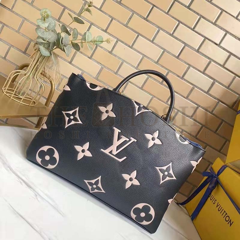 L0vis Vvtt0n LV Women Grand Palais Tote Bag Black Monogram Embossed Grained Cowhide Master Quality