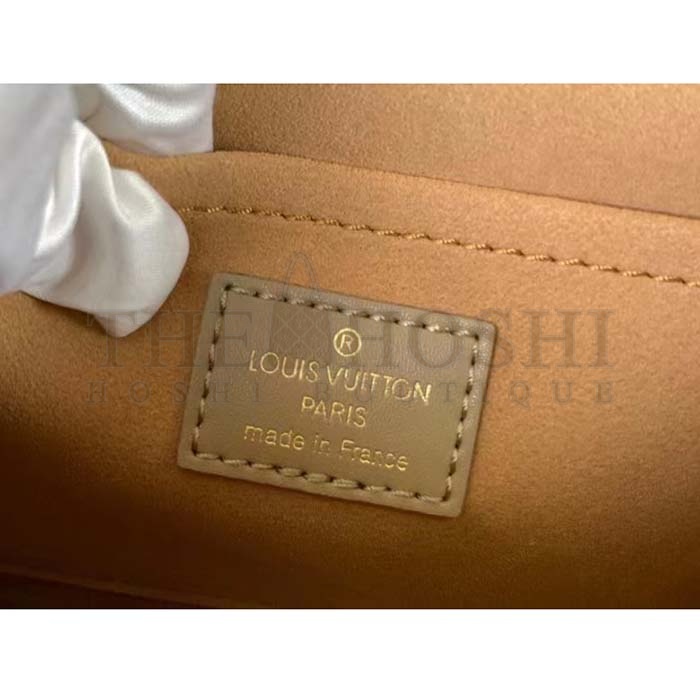 L0vis Vvtt0n LV Women Mini Dauphine Handbag Poivre Brown Epi Grained Cowhide Leather Master Quality