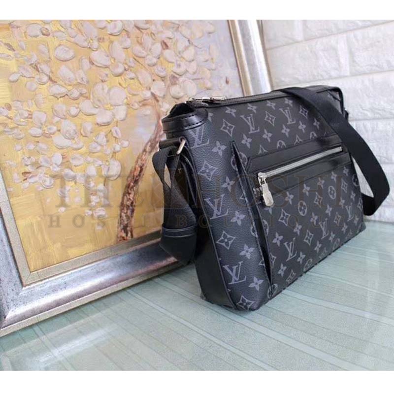 L0vis Vvtt0n LV Men Odyssey Messenger PM Monogram Eclipse Coated Canvas Master Quality