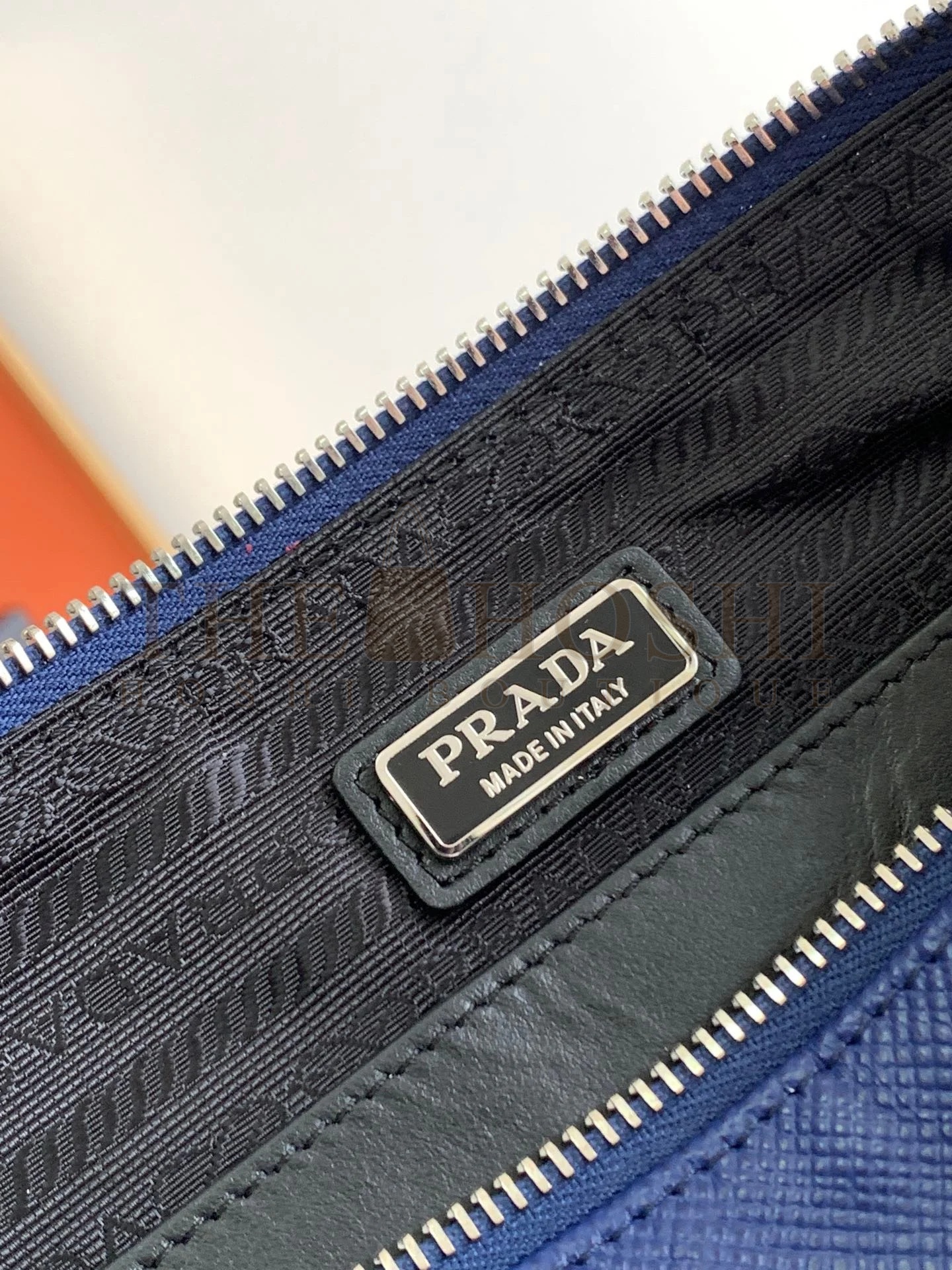 Pra*a Triangle Shoulder Bag In Blue Saffiano Leather Master Quality