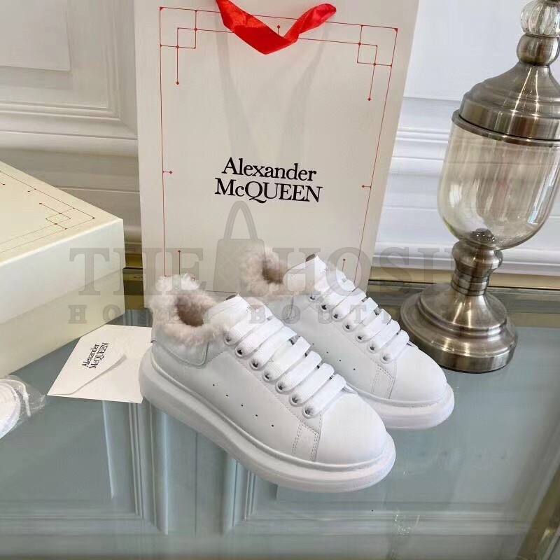 A1exa*der Mcqv*en Women