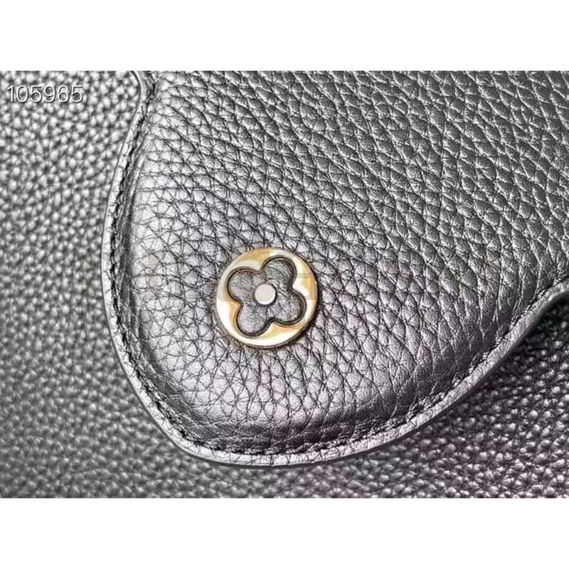 L0vis Vvtt0n LV Women Capucines BB Handbag Black Taurillon Cowhide Leather Master Quality