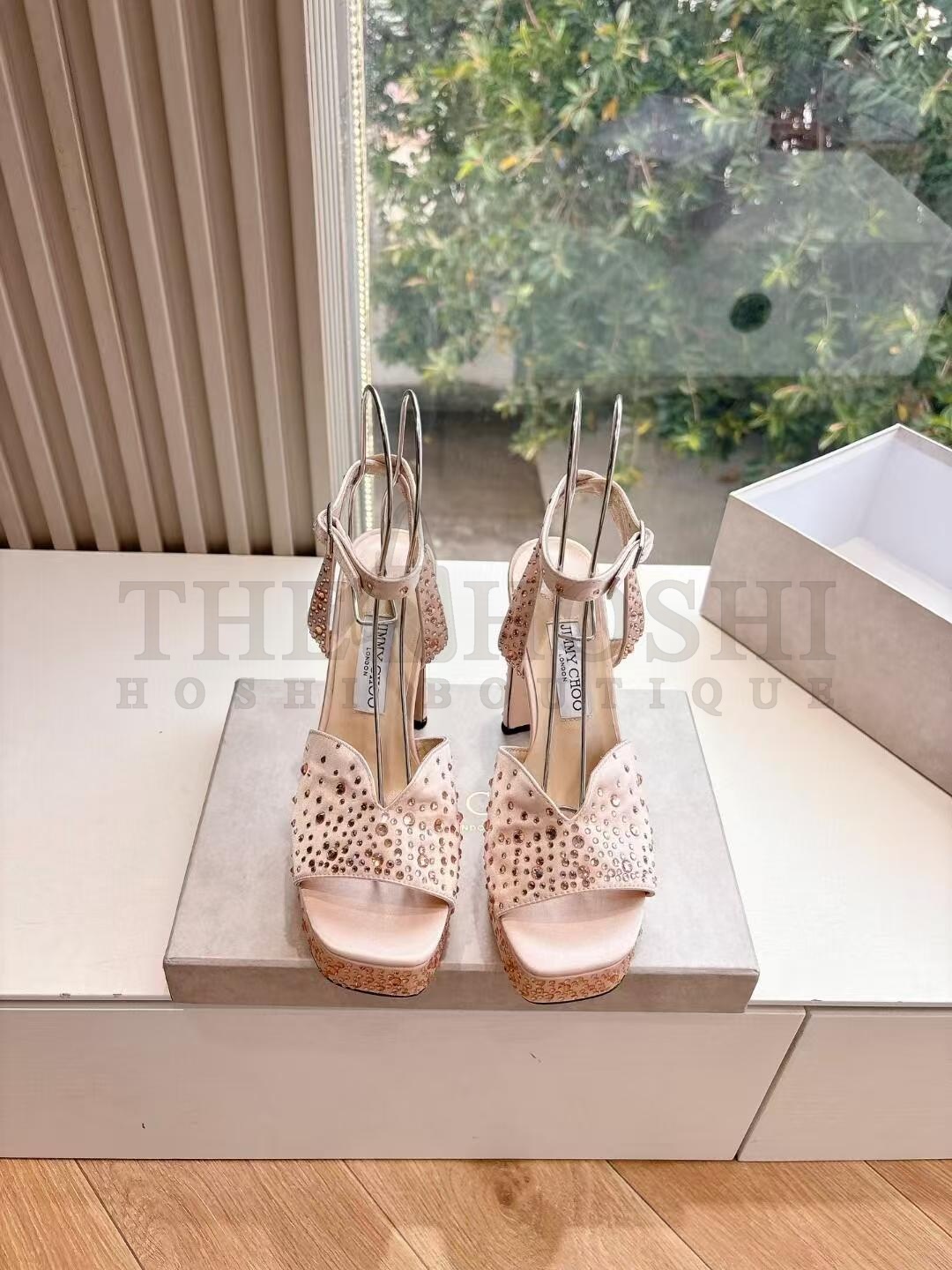 J1m*y Ch00 Crystal Embellished Platform Heels Shoes Master Quality