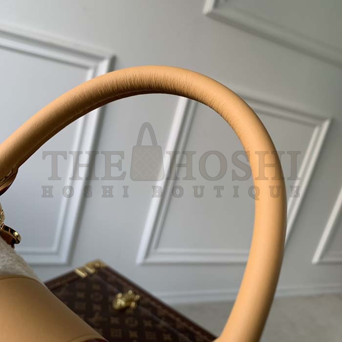 L0vis Vvtt0n LV Women Locky BB Handbag Beige Brown Monogram Coated Canvas Shearling Master Quality