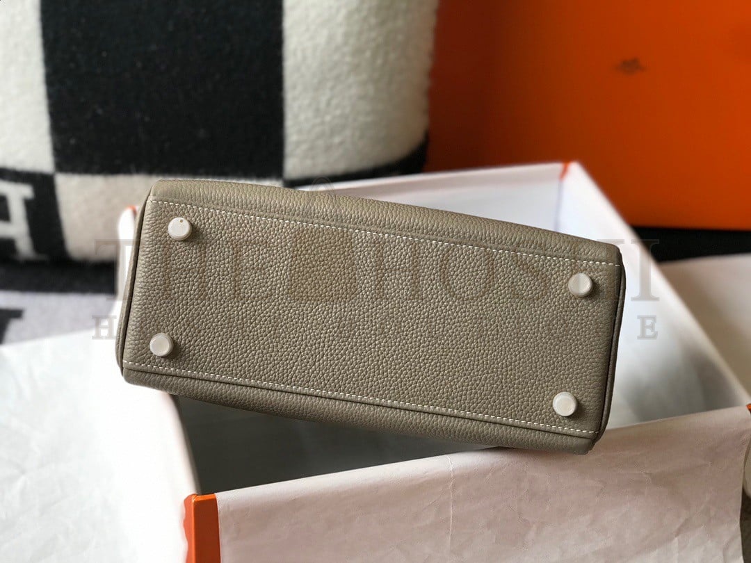 H**me5 Kelly 28cm Retourne Bag in Gris Tourterelle Clemence Leather GHW Master Quality