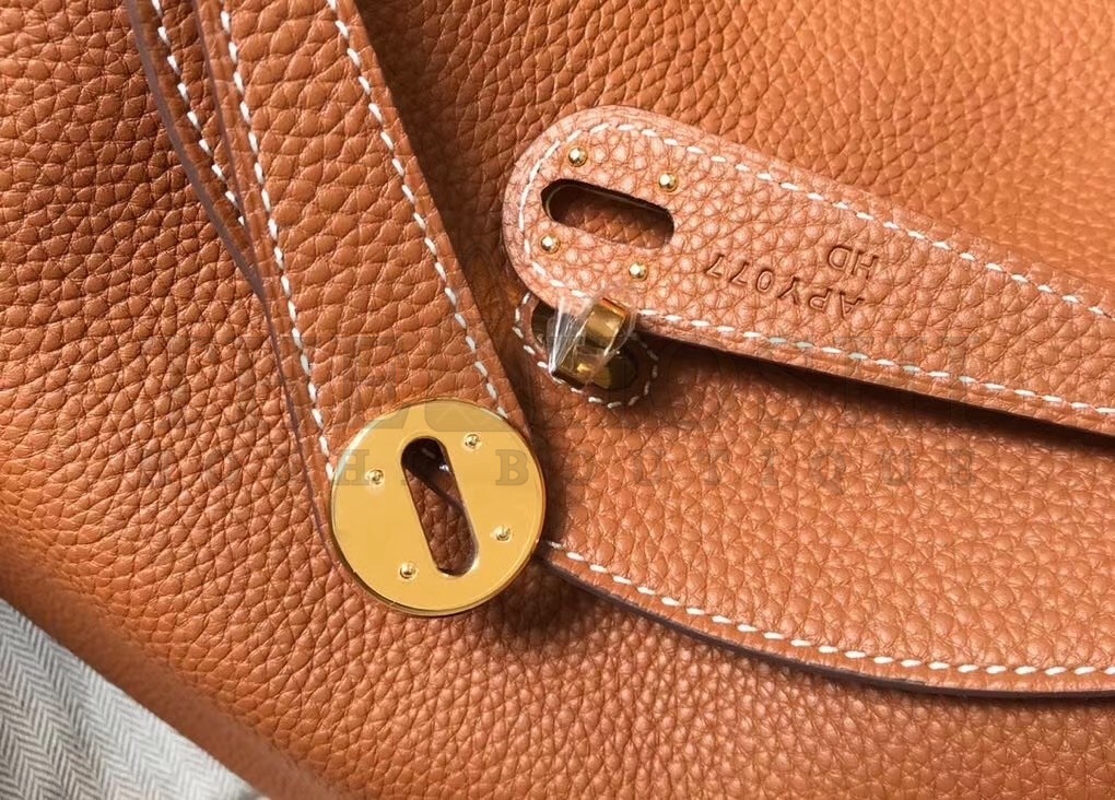 H**me5 Lindy 26cm Bag In Gold Clemence With GHW Master Quality