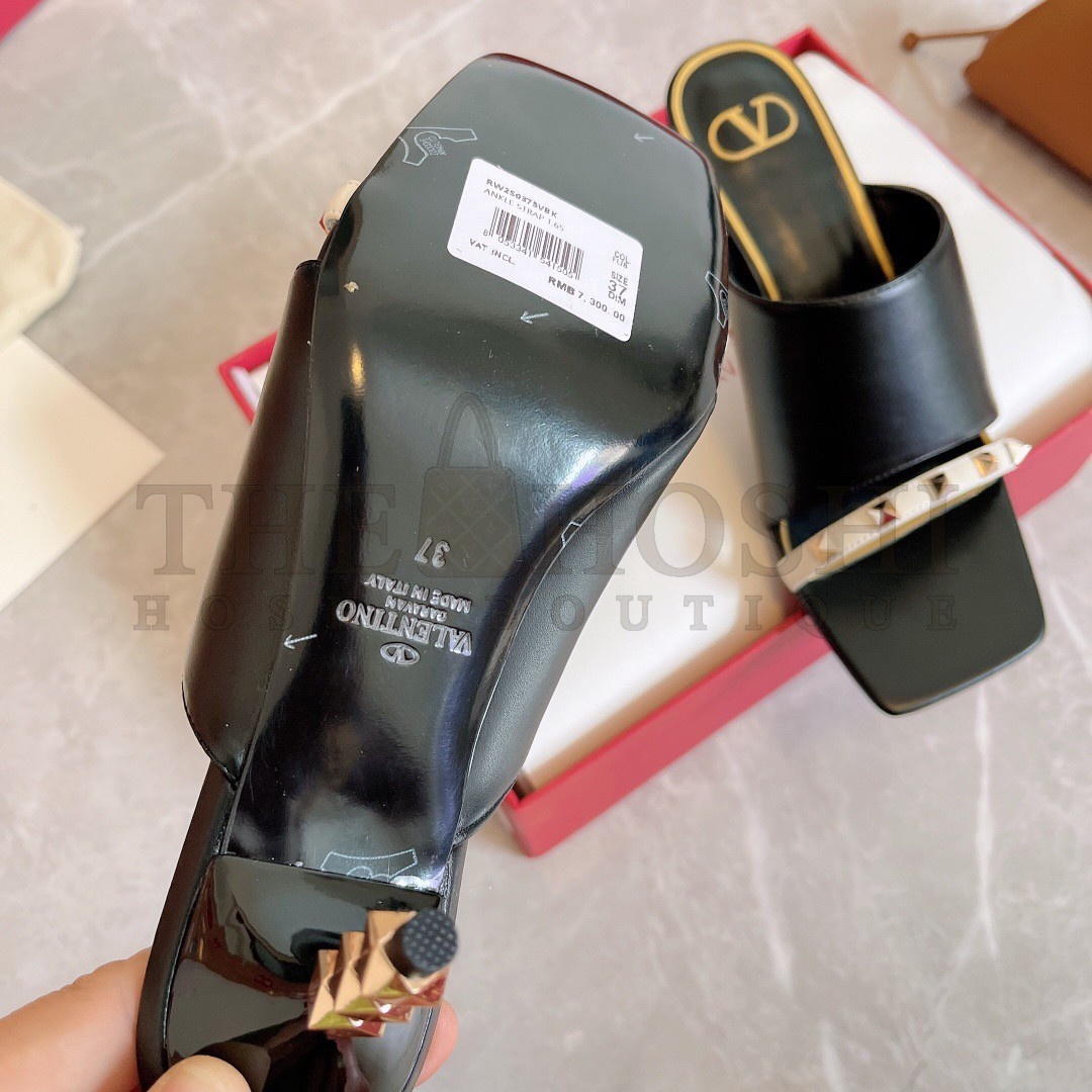 Va1e*ntin0 Black Rockstud Slide Sandals With Sculpted Heel Master Quality
