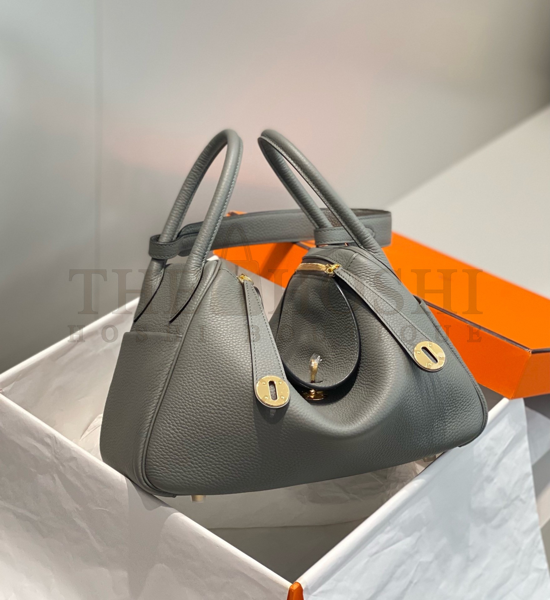 H**me5 Lindy 30cm Bag In Gris Meyer Clemence Leather GHW Master Quality