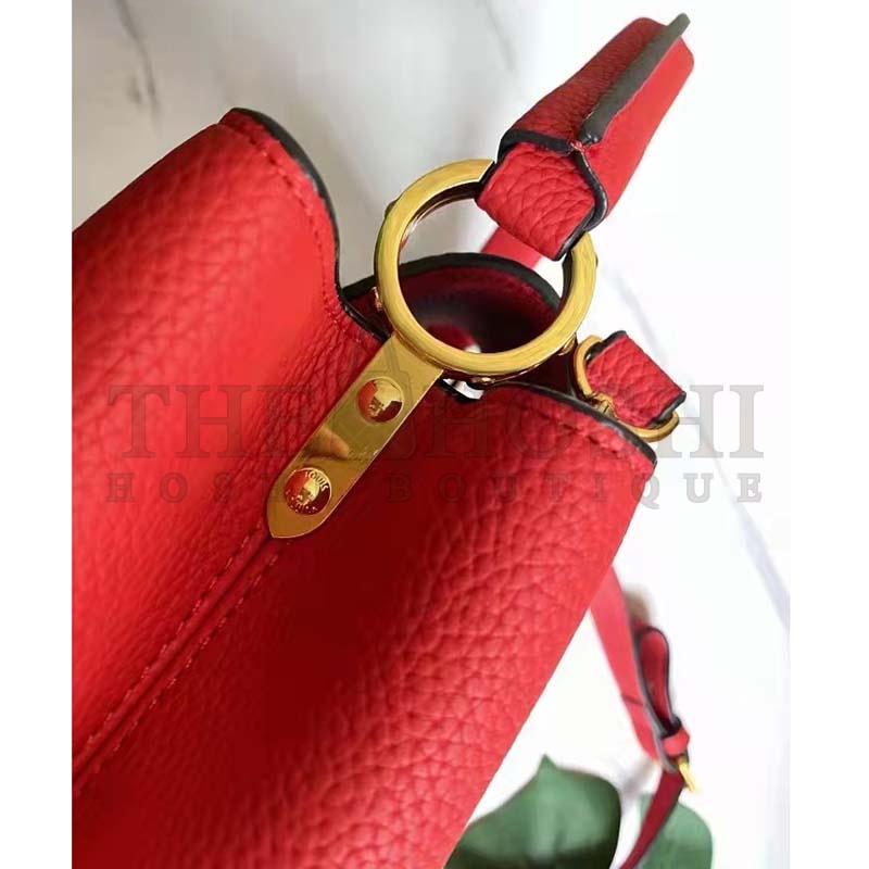 L0vis Vvtt0n LV Women Capucines MM Handbag Scarlet Red Taurillon Leather Master Quality