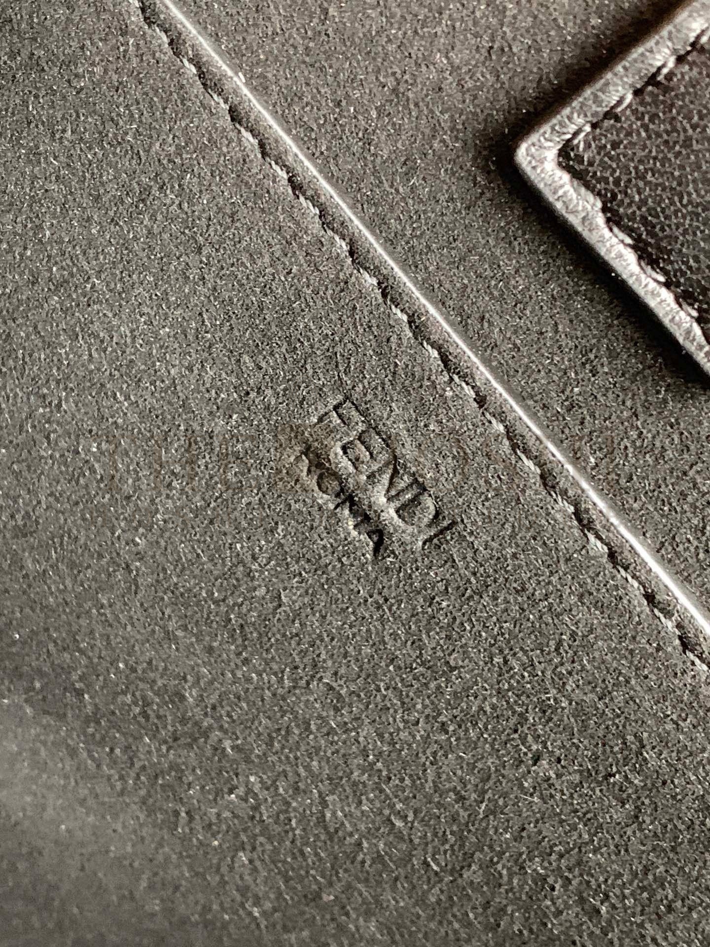 F**di Sunshine Small Tote Bag In Black FF Calfskin Master Quality