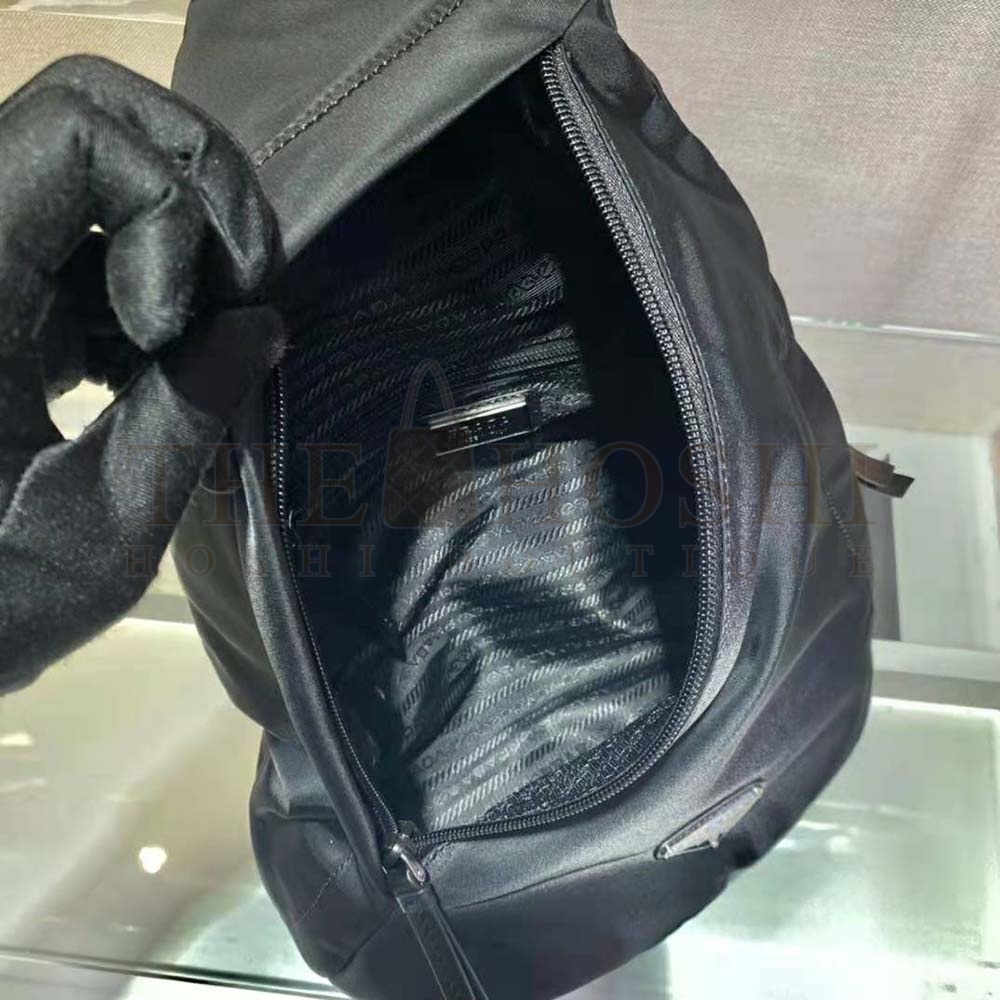 Pra*a Unisex Re-Nylon and Leather Backpack-Black Master Quality