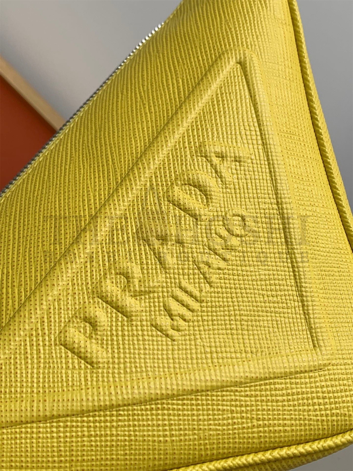 Pra*a Triangle Shoulder Bag In Yellow Saffiano Leather Master Quality