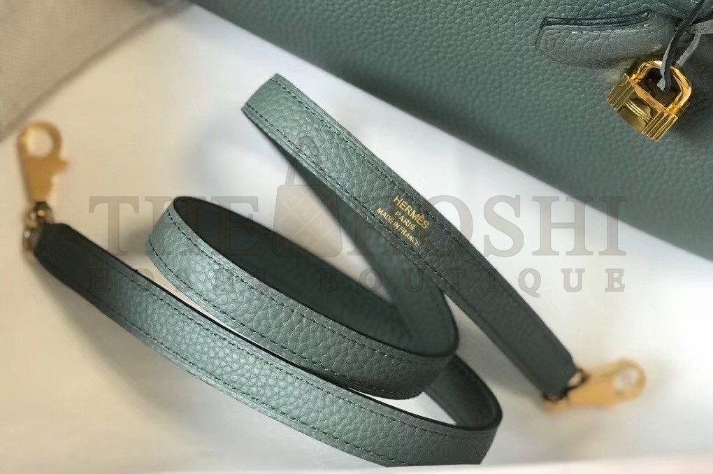 H**me5 Kelly 25cm Retourne Bag In Vert Amande Clemence Leather Master Quality