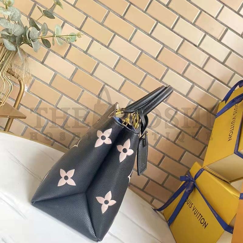 L0vis Vvtt0n LV Women Grand Palais Tote Bag Black Monogram Embossed Grained Cowhide Master Quality