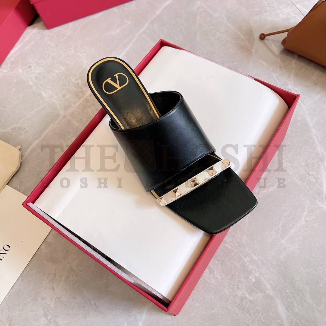Va1e*ntin0 Black Rockstud Slide Sandals With Sculpted Heel Master Quality