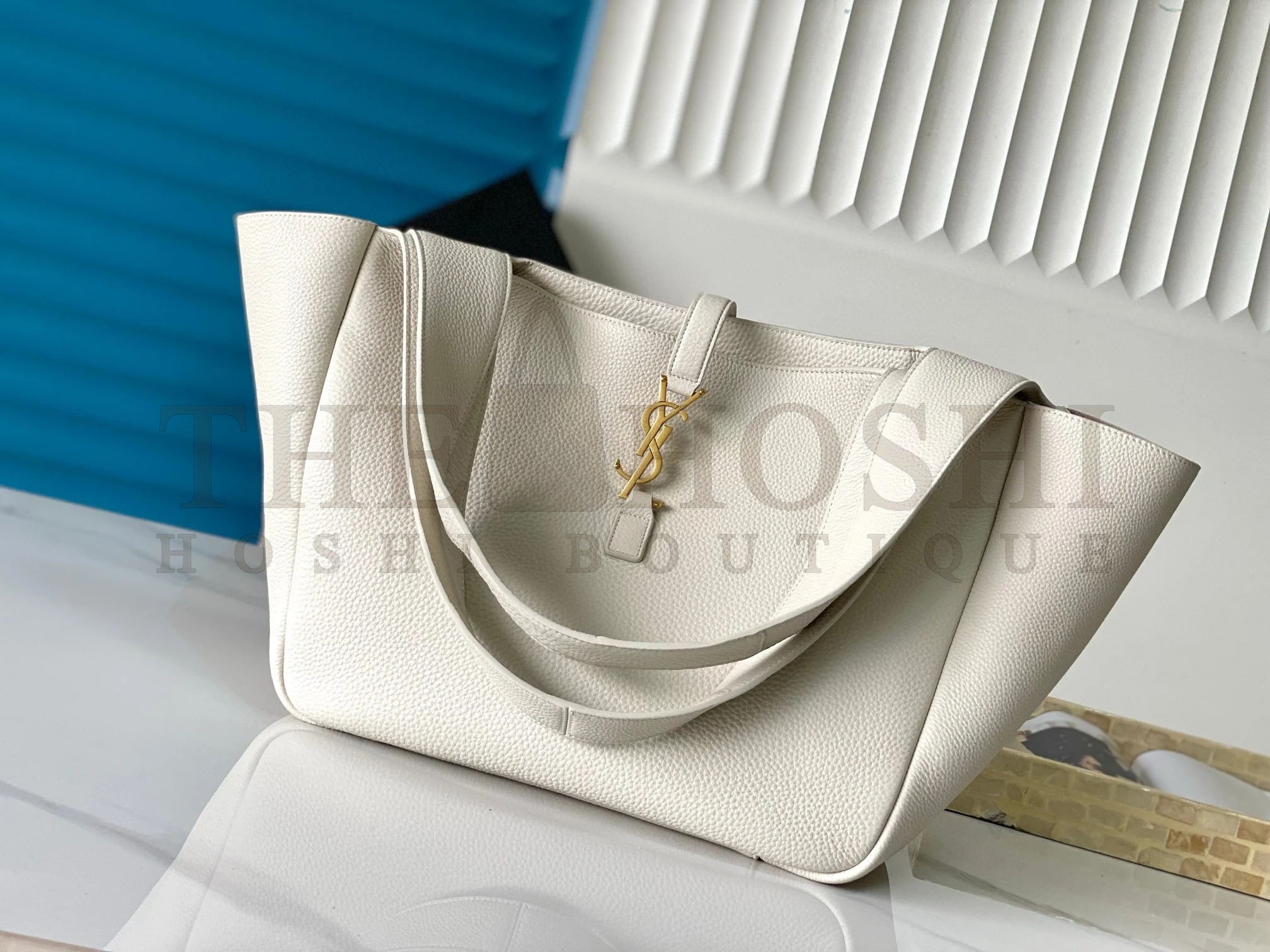 Sa1nt Lau*nt LE 5 A 7 Bea Tote Bag in White Grained Leather Master Quality