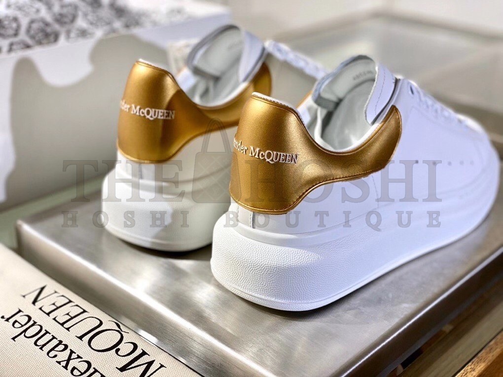 A1exa*der Mcqv*en Men