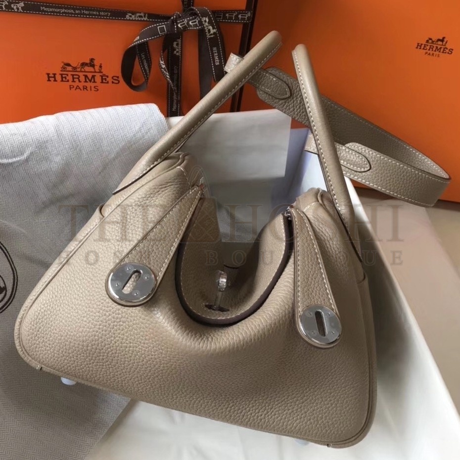 H**me5 Lindy 26cm Bag In Gris Tourterelle Clemence With PHW Master Quality