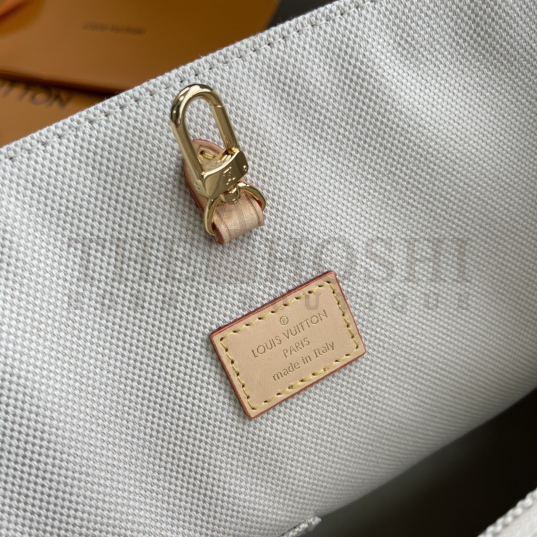 LV OnTheGo Voyage tote Dimension: 43 x 33 x 18.5cm Master Quality