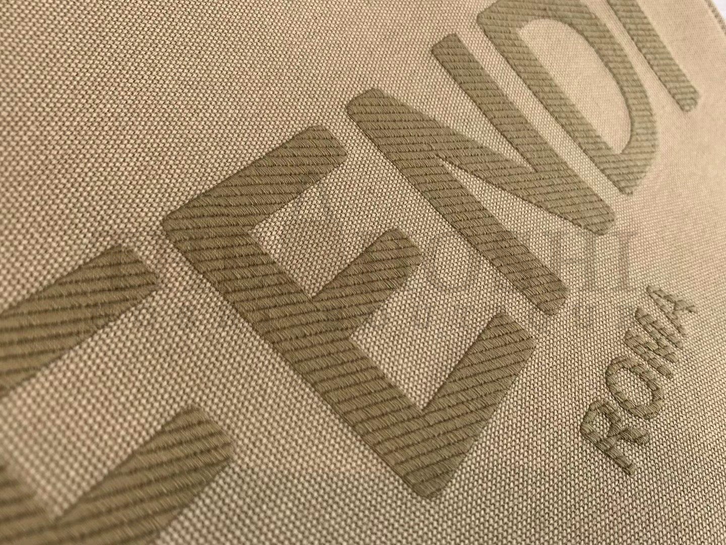 F**di Sunshine Medium Tote Bag In Beige Canvas Master Quality