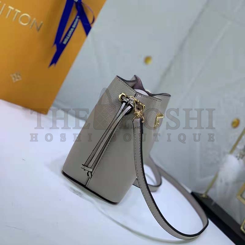 L0vis Vvtt0n LV Women Nano Lockme Bucket Bag Greige Beige Grained Calf Master Quality
