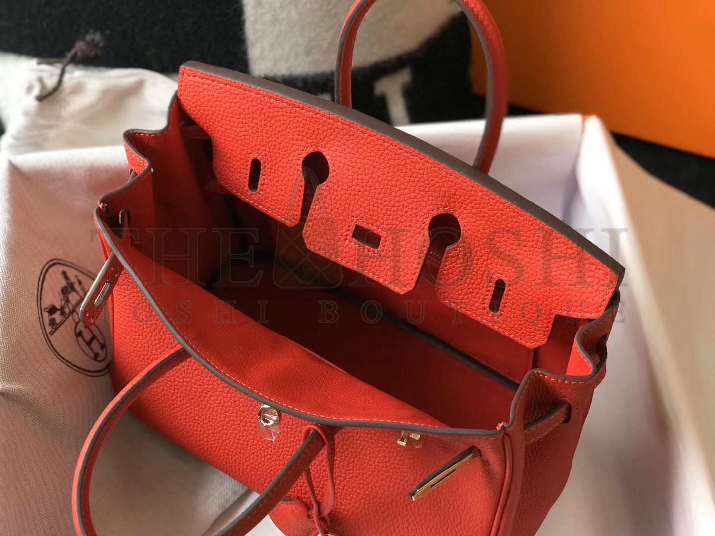 H**me5 Birkin 25 Bag In Red Clemence Leather with GHW Master Quality