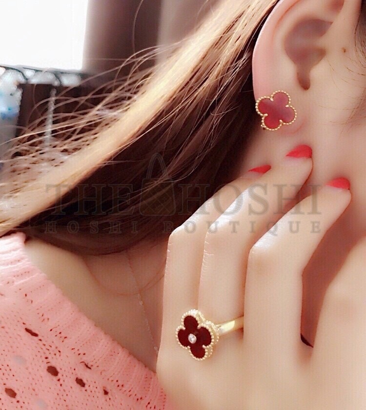 V*n Cl**f & Arpels Clover Ring with D1am0nds Replica, Vintage Alhambra ring, Three Colours Available Master Quality