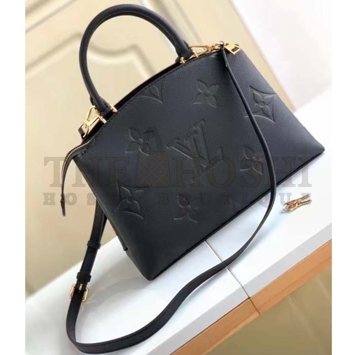 L0vis Vvtt0n LV Women Petit Palais Handbag Noir Embossed Grained Cowhide Leather Master Quality