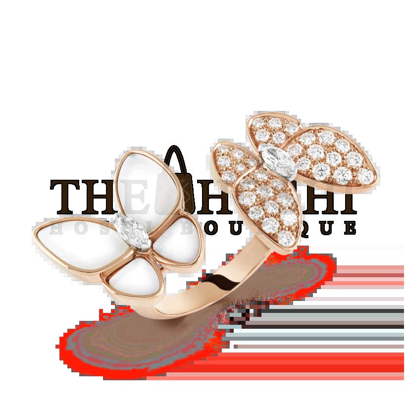 V*n Cl**f & Arpels Fluttering Butterfly Ring, Two Butterfly Between the Finger ring Master Quality