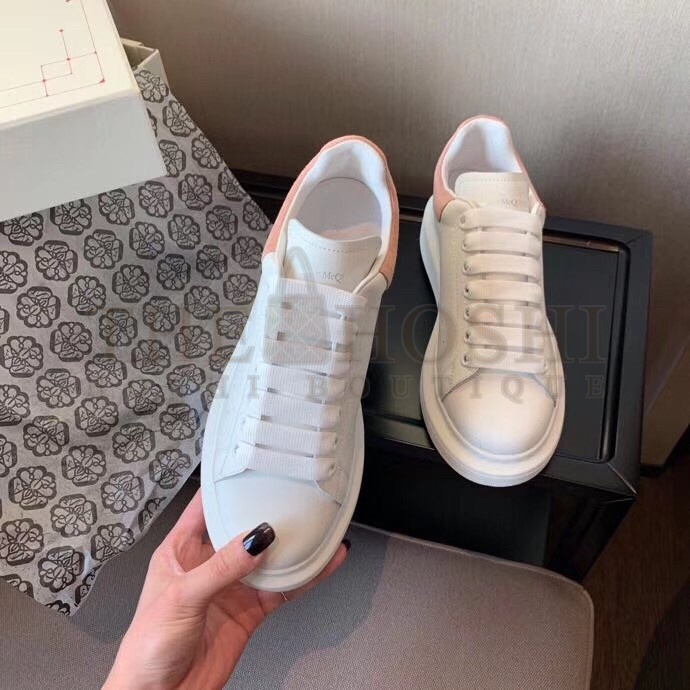 A1exa*der Mcqv*en Women