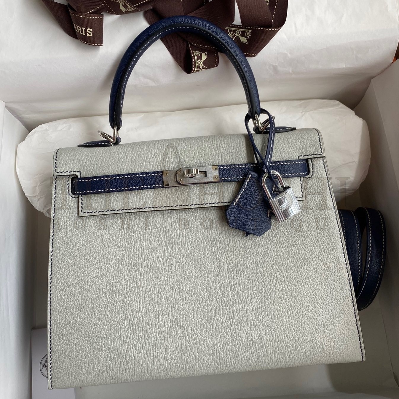 H**me5 Kelly Sellier 25 Bicolor Bag in Pearl Grey and Blue Mysore Goatskin Master Quality