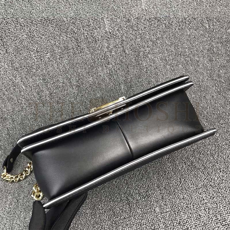 Ch**el Women Leboy Flap Bag in D1am0nd Pattern Calfskin Leather with Top Handle-Black Master Quality