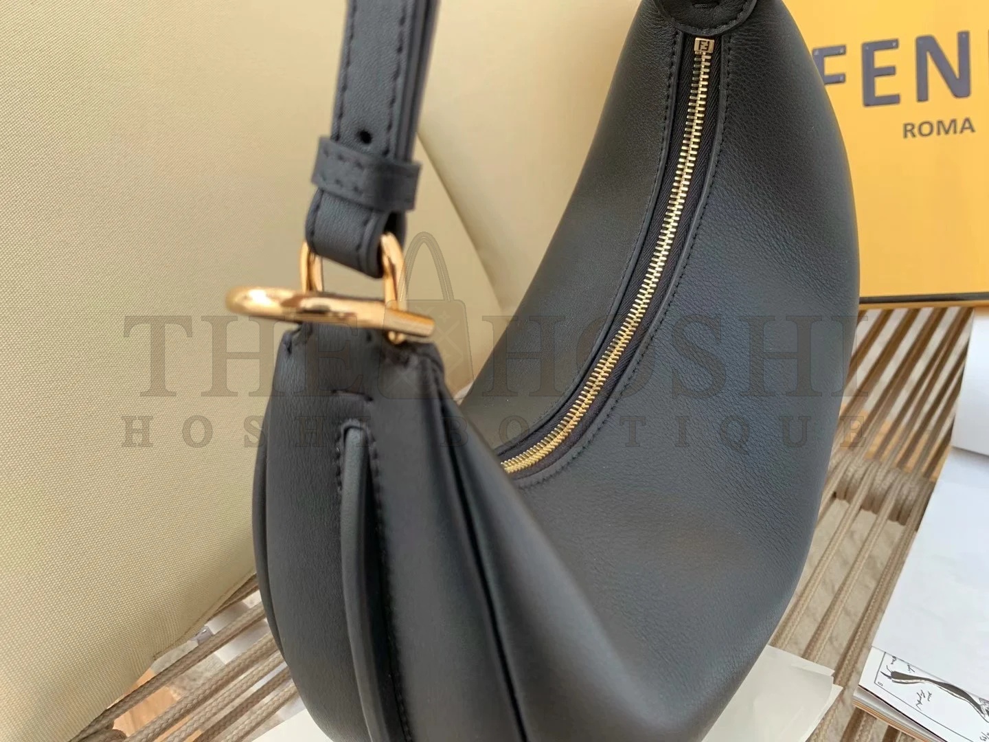 F**di F**digraphy Small Hobo Bag In Black Leather Master Quality