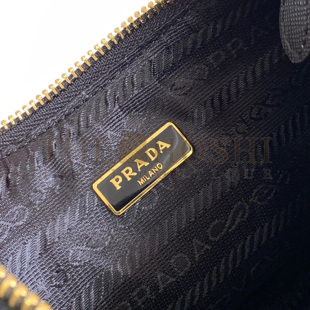 Pra*a Re-Edition 2005 Shoulder Bag In Black Saffiano Leather Master Quality