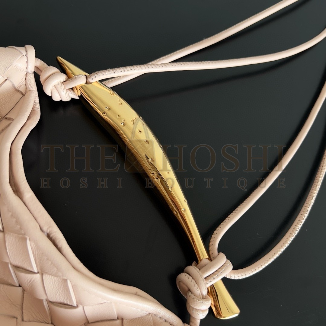 B0tt*ga Ven*ta Sardine Mini Bag in Lotus Intrecciato Lambskin Master Quality